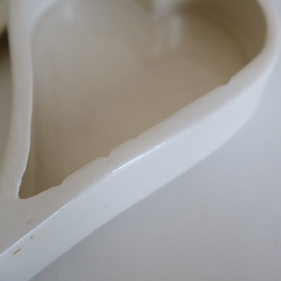 Vintage Heart Shaped Ceramic Jewelry Box - Picture 10 of 16